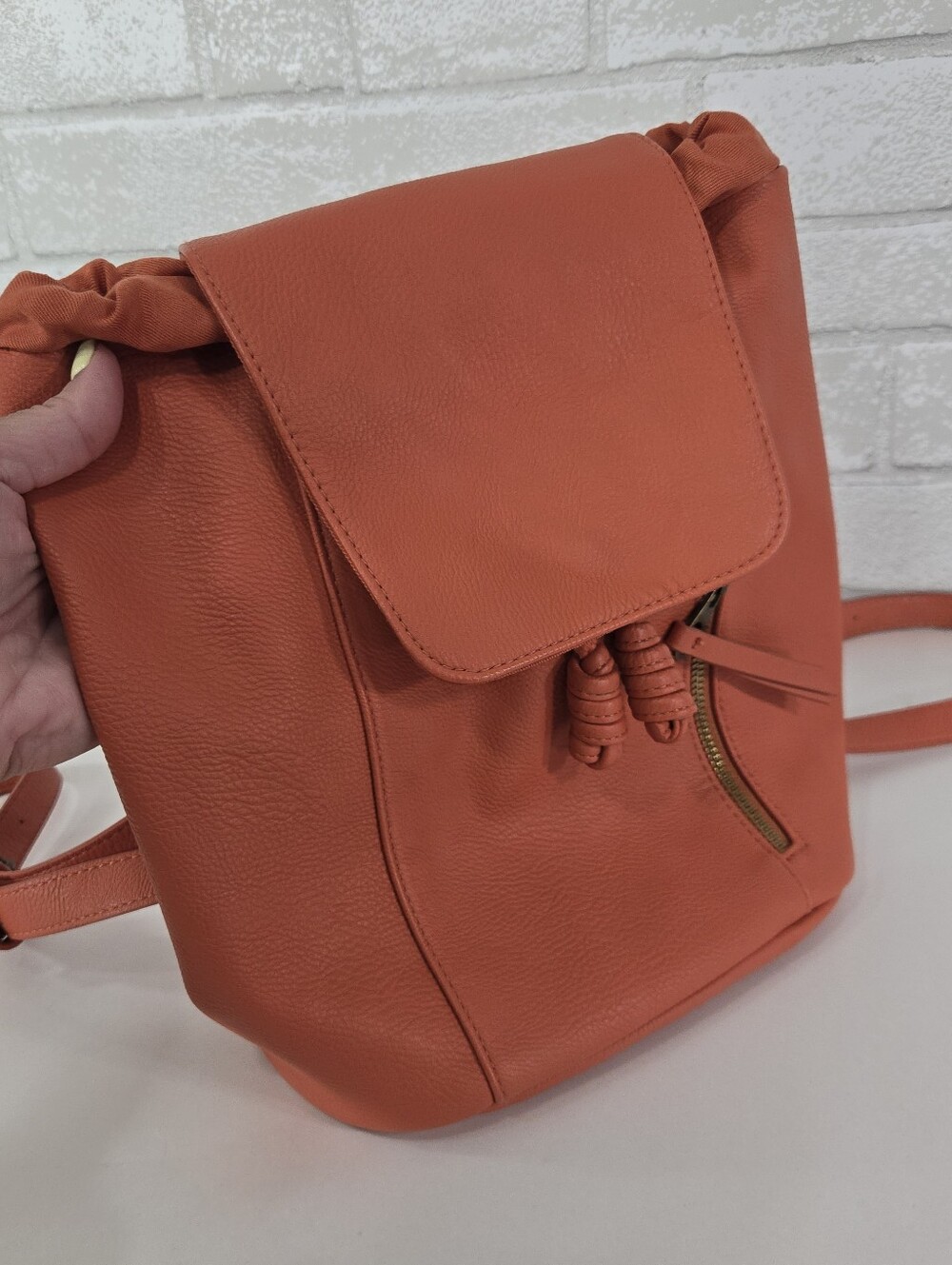 Universal Thread like new mini backpack - Picture 13 of 14